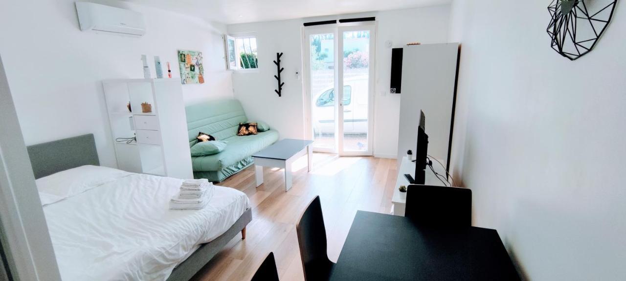 Appartement Climatise Golfe-Juan Plage Vallauris Bagian luar foto
